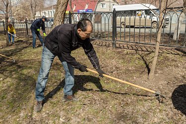 Уберем город после зимы 